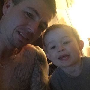 Meet your Posher, Russell